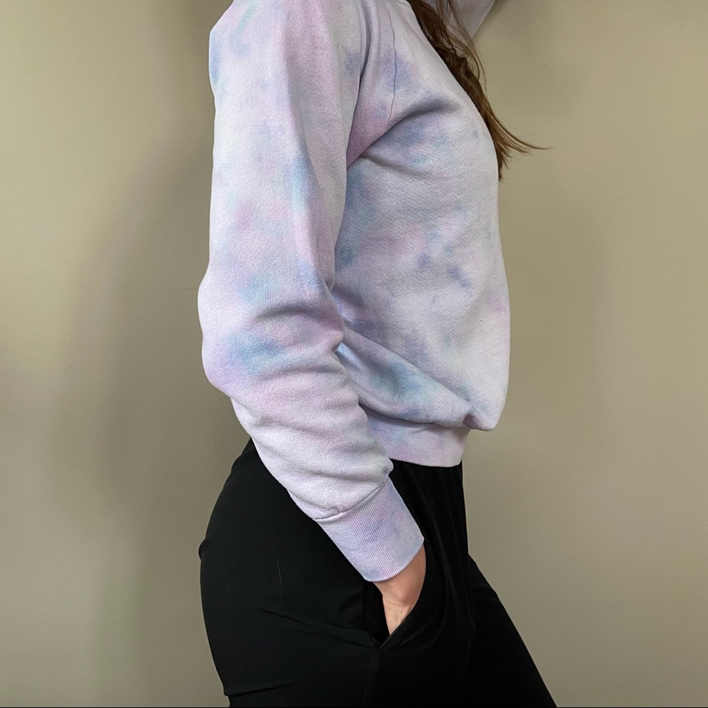 Tie dye crew neck sweater